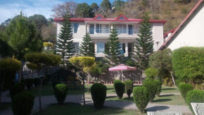 The Fern Surya Resort Kasauli Hills, Dharampur